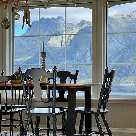 Дом отдыха Sundet Lofoten House
