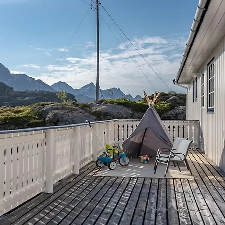 Sundet Lofoten Holiday House * Sund (Nordland)