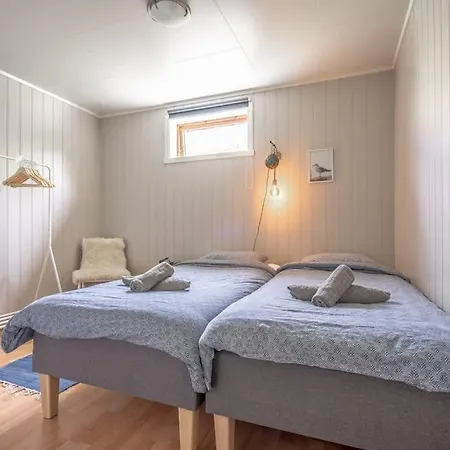 Дом отдыха Sundet Lofoten House *