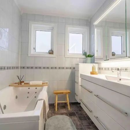 Casa de Férias Sundet Lofoten Holiday House *